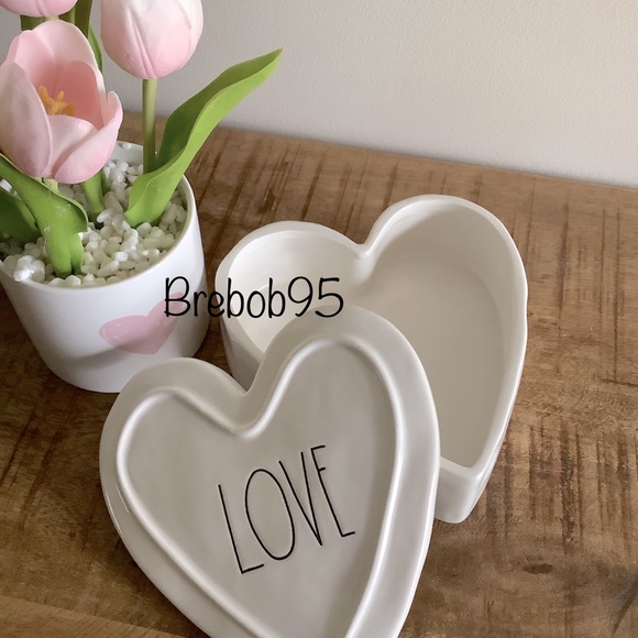 Rae Dunn heart shaped trinket box - Picture 3 of 5